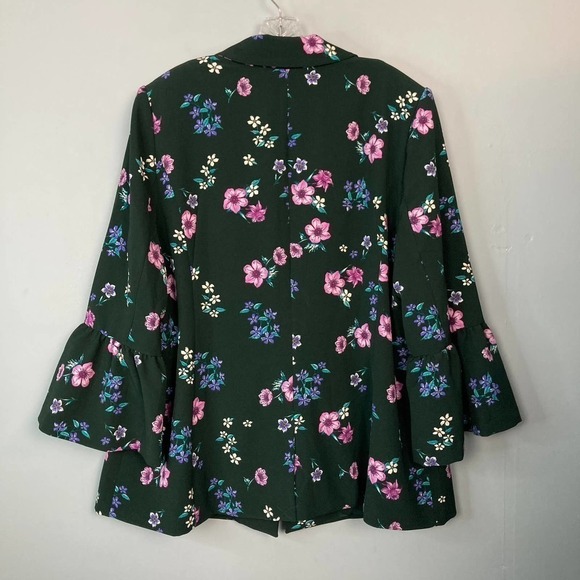 LANE Bryant The Bryant Blazer Green Floral 3/4 Flare Bell Sleeve Size 20 Jacket - Picture 14 of 15